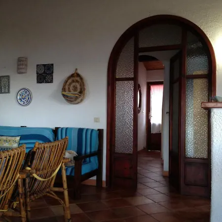 Prázdninový dům Casa Fronte Mare A *