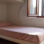 Semesterbostad Casa Fronte Mare A