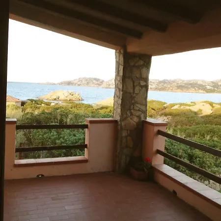 Casa Fronte Mare A La Maddalena Holiday home