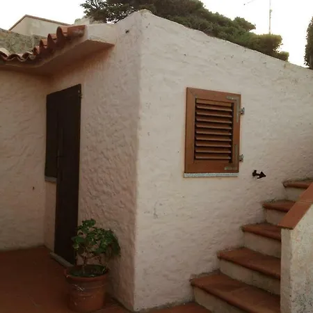 Holiday home Casa Fronte Mare A La Maddalena