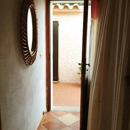 Casa Fronte Mare A Сasa de vacaciones La Maddalena (Sassari)